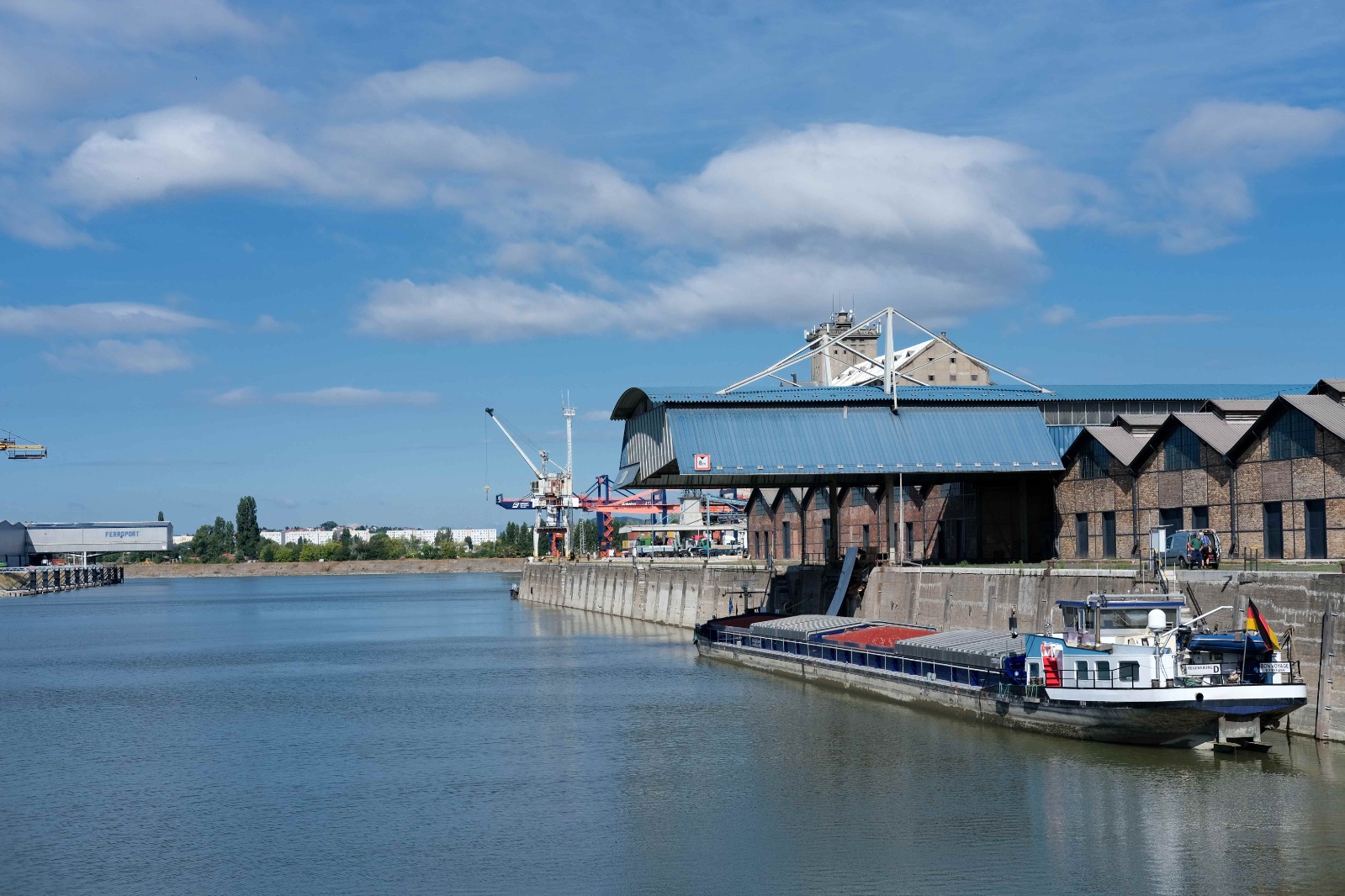 1754470232685953.jpg DSCF1898.jpg