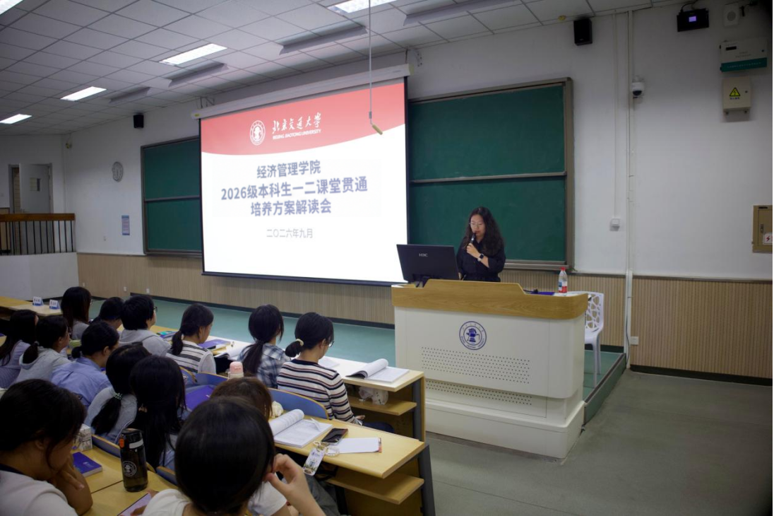 1790134063789757.png